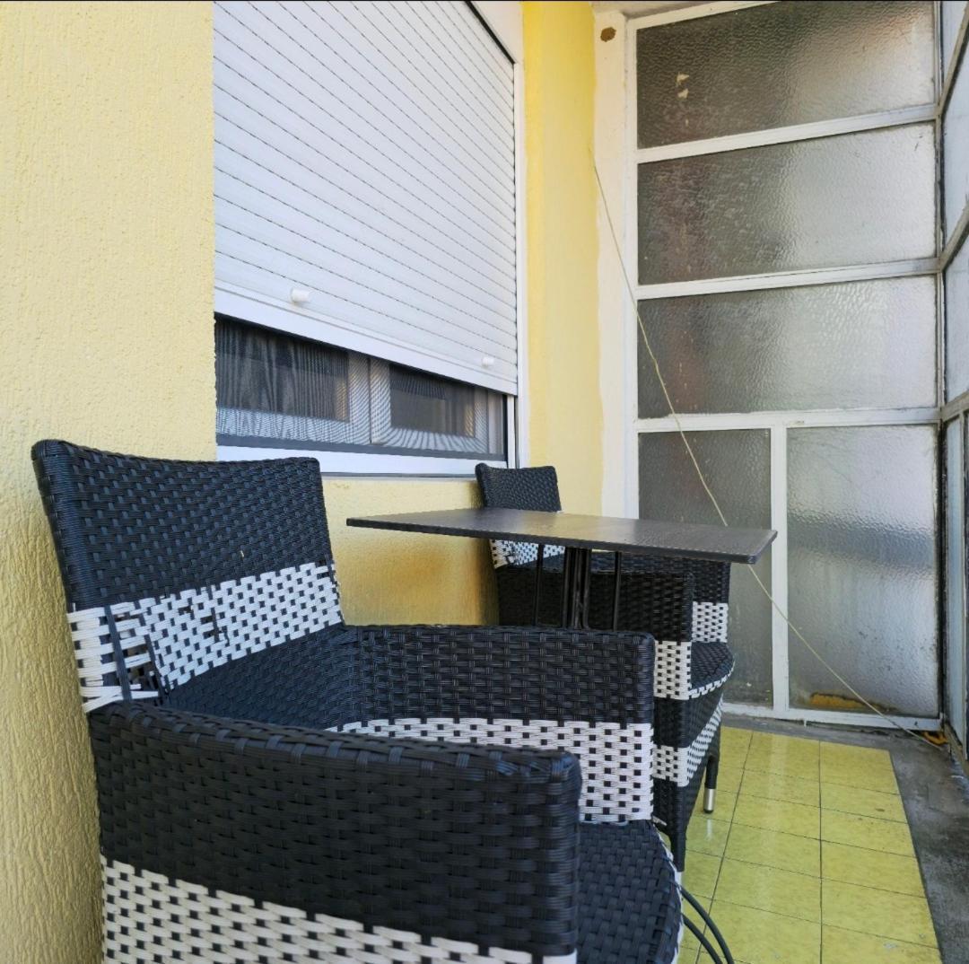 Apartment Center 23 Подгорица Екстериор снимка